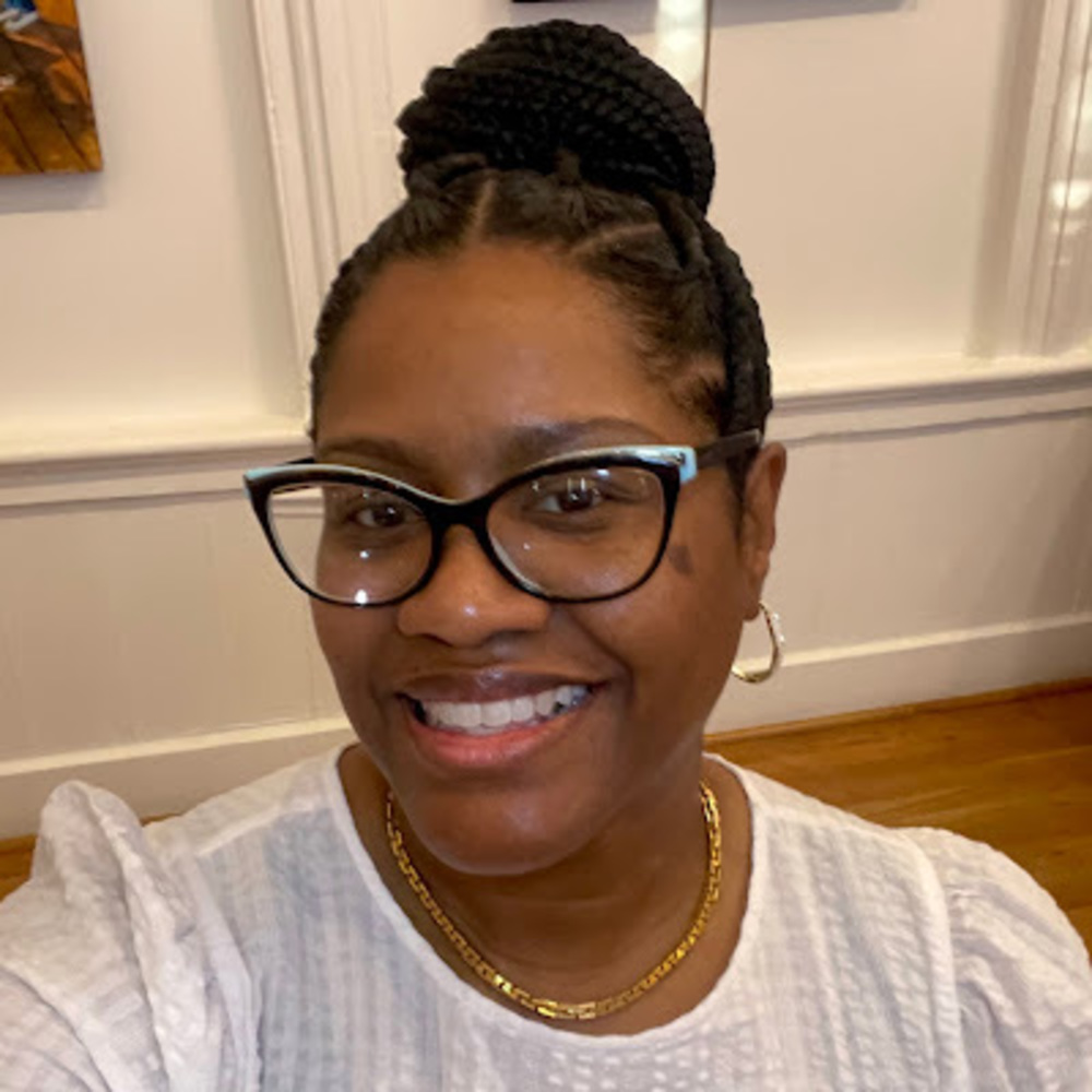 Meet your Posher, Dynesha